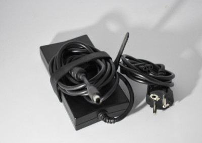 Dell Latitude D620 D630 D820 D830 D600 D610 D620 Netzteil PSU 130W Original Dell