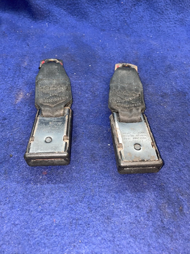 90-96 Nissan 300zx Z32 Rear Seat Belt Buckles  (set Of 2) OEM Latch Buckle - Image 4 of 4
