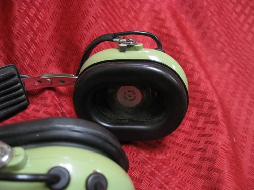 DAVID CLARK H10-76 AVIATION HEADSET U-174/u helicopter Nexus plug M87-A1C mic - Bild 6 von 9
