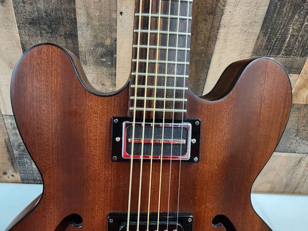 Epiphone Dot Studio Semi-Hollow Worn Brown Satin W/ Lollar Epiphone Dot Studio Semi-Hollow Worn Brown Satin W/ Lollar