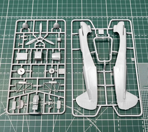 Yak-9TD Modelsvit 4812 Plástico Modelo Aicraft Kit Escala 1:48 - Imagen 4 de 18