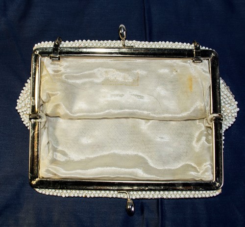 Pochette a mano vintage corde bead lumured avorio floreale perline - Foto 8 di 12