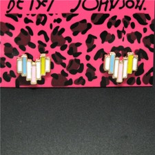 New Cute Colorful Enamel Valentine Hearts Fashion Lady Women Stand Earrings