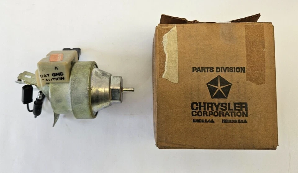 Conjunto de control de vacío distribuidor Plymouth Dodge 383 1970-1971 3579239 nuevo en stock Foto 3 de 4