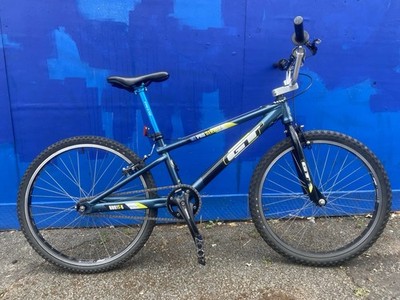 GT Pro Series 24 cruiser BMX Bike 24” Wheels Blue Lightweight 