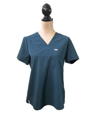 FIGS Technical Collection Catarina One Pocket Scrub Top Carribean Blue Women  s M