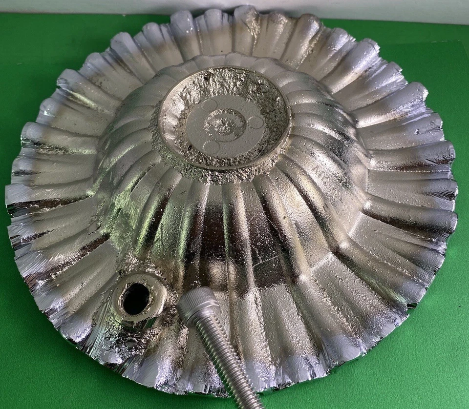 Tapa central de rueda cromada personalizada BAZO BAZ034-SUV Foto 3 de 3