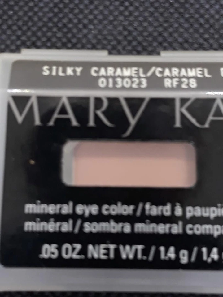 Mary Kay Mineral Eye Color Silky Caramel 013023 Full Size .05 oz NEW! - Image 2 of 3