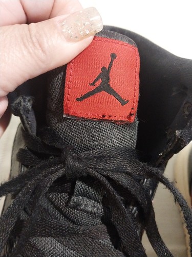Scarpe da basket Nike 332550-012 Air Jordan taglia 10 retrò usate - Foto 9 di 10