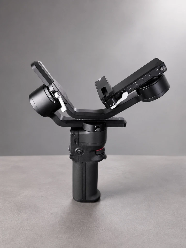 DJI RS3 Mini -With Warranty - Like New - Photo 2/4