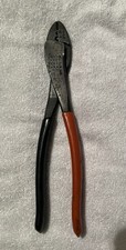 Thomas Betts WT111M Hand Crimper Stripper Wire Terminals STA KON LUG Tool USED