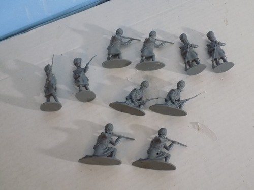 10 Airfix original 1970 1/32nd 1815 Waterloo British Highlanders(April. Listing) - Picture 4 of 4