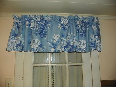 RALPH LAUREN-''GRACE'' STRAIGHT VALANCE BLUE & WHITE-100% COTTON 82 x 18