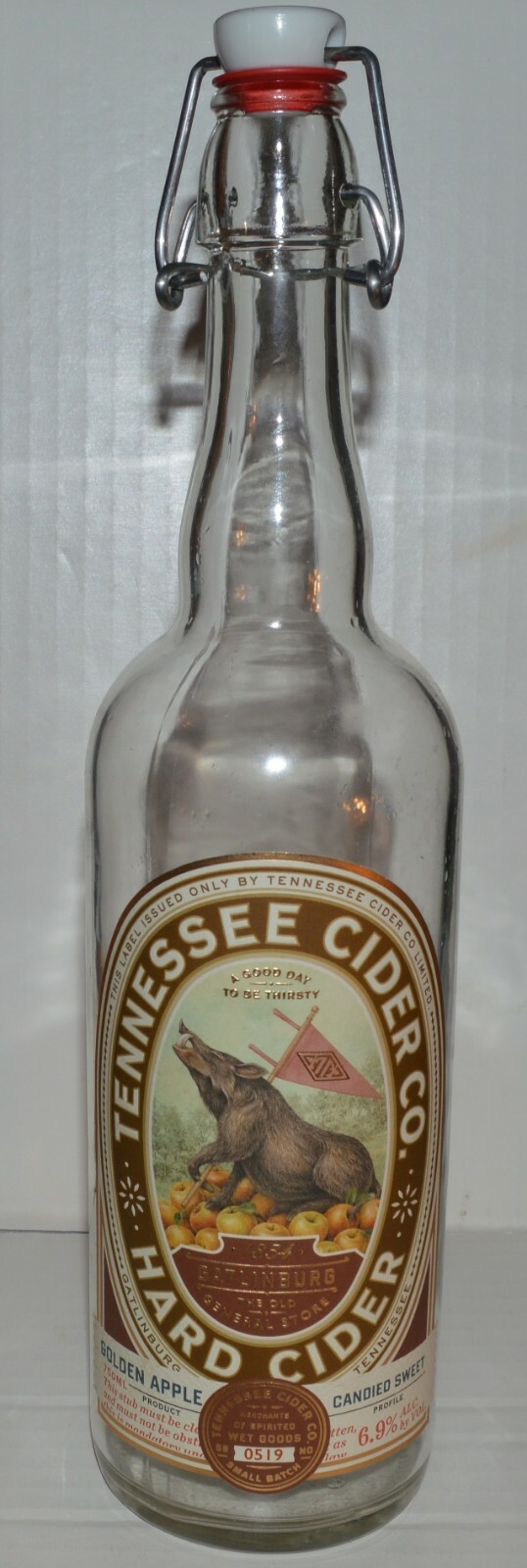 COLLECTIBLE Tennessee Hard Cider 750 ML EMPTY Bottle Gatlinburg Boar on