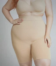 225 Cacique 22/24 Beige Level 2 Shaping Ultra Hi Waist Short NWT #2962