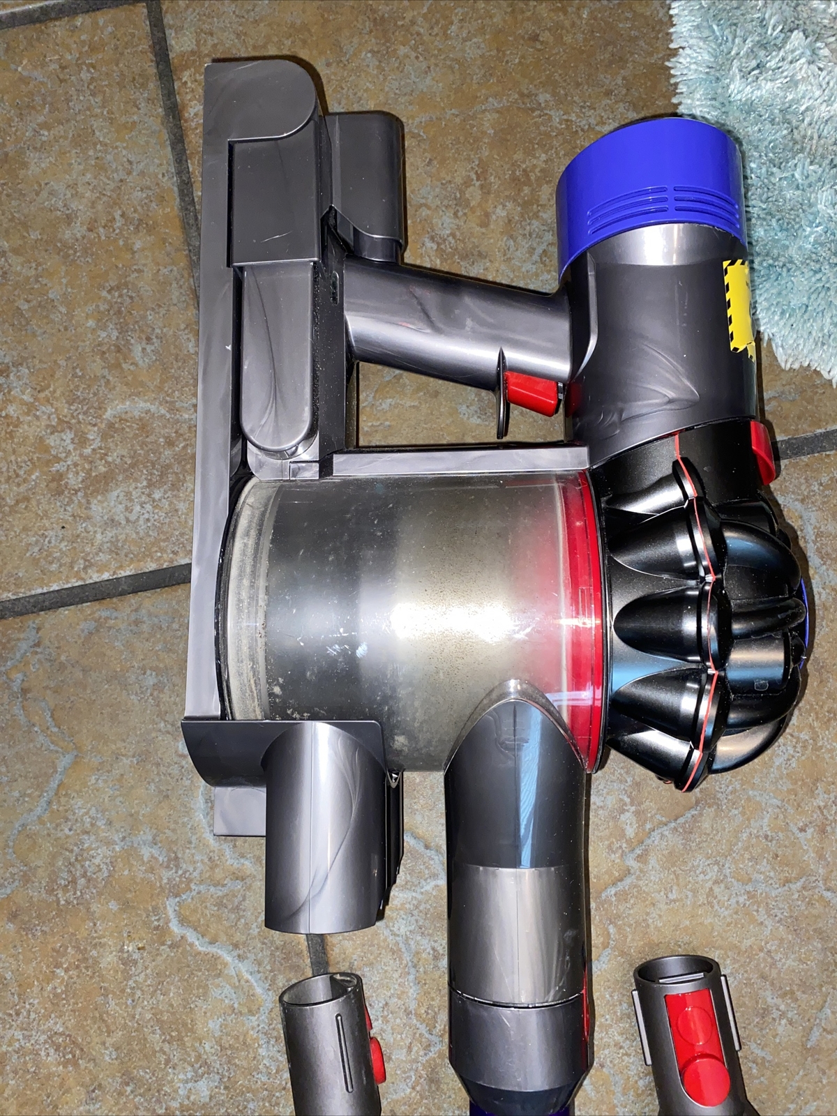 Dyson V8 Stick Vacuum Cleaner Silver With Attachments Works