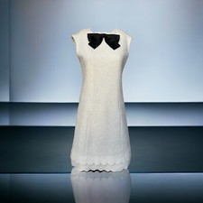 NWT CHANEL 20K WHITE TWEED SLEEVELESS DRESS PEARL/CRYSTAL SHOULDER DETAIL Sz 36