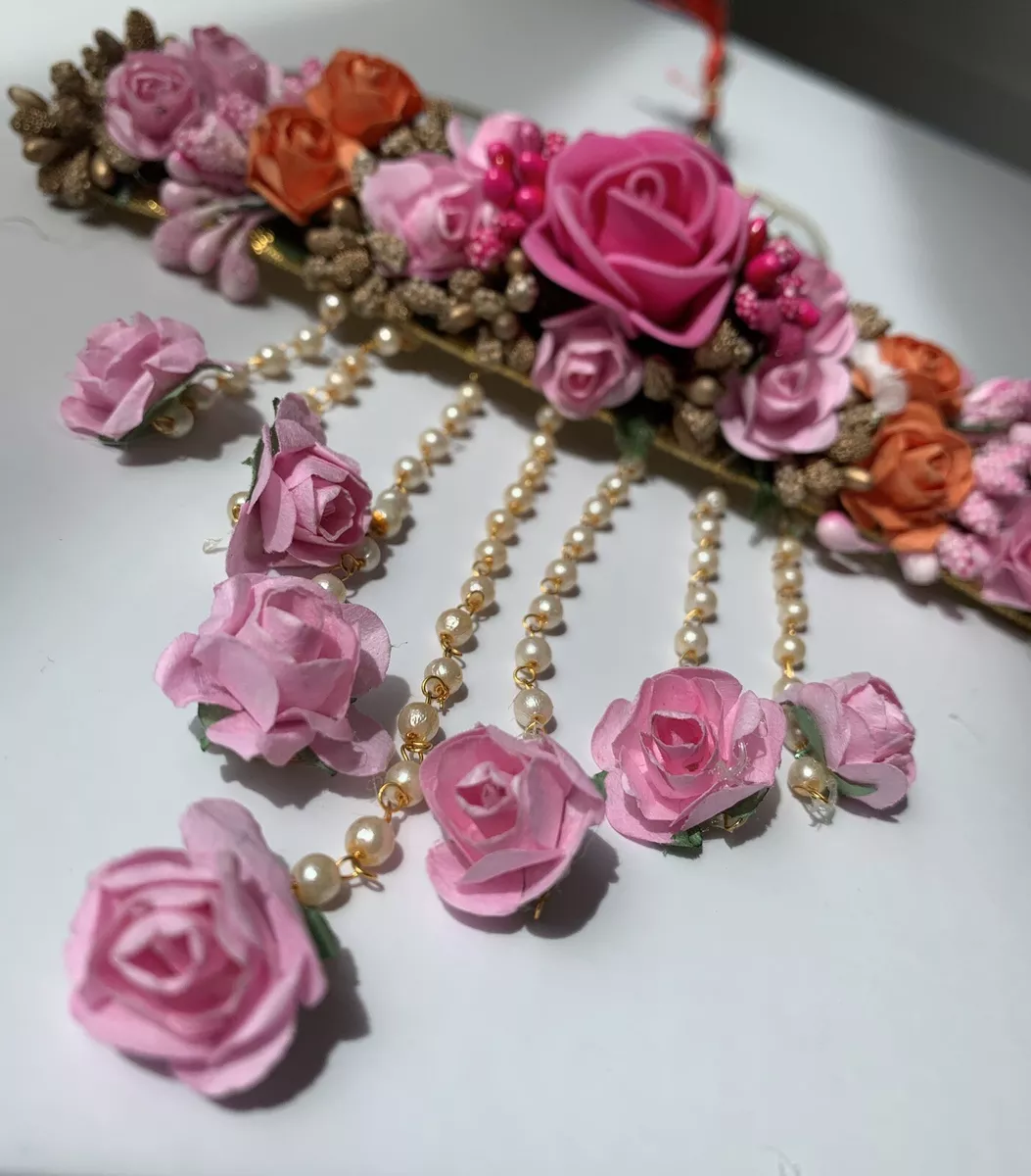 Fresh flower shop jewellery making classes