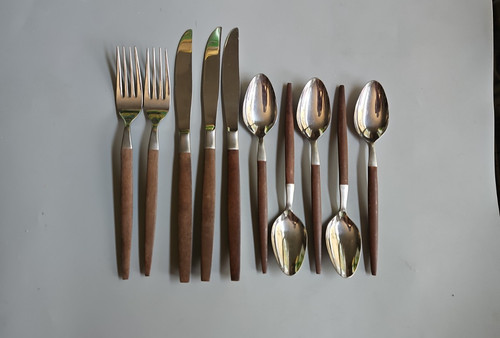 mcm EKCO Eterna Canoe Muffin Flatware Wood Like Handle 10 Pieces