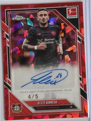 2026 Topps Chrome Sapphire Aleix Garcia Auto Red 4/5 Bayer Leverkusen Bundesliga