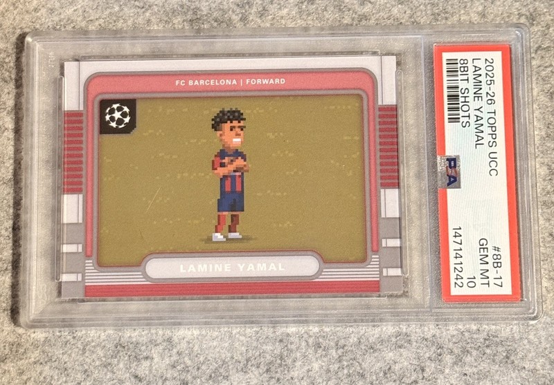 Lamine Yamal 2025-26 Topps UCC 8BIT Shots #8B-17 Barcelona PSA 10