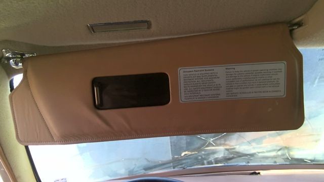 1990 BENTLEY EIGHT Left Sun Visor - TAN