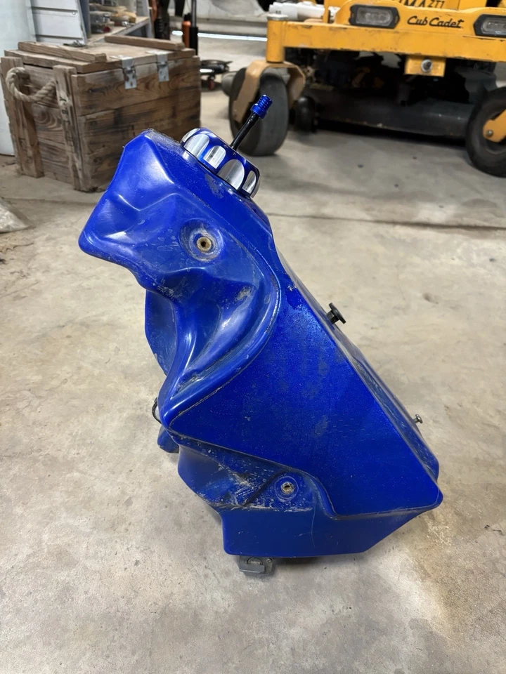 2003 yz125 Gas Tank - Image 2 of 4