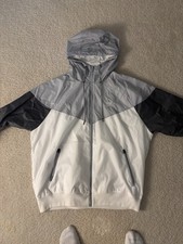 Nike Windrunner Jacket Men's Large Black White Gray Zip Up Hooded Windbreaker