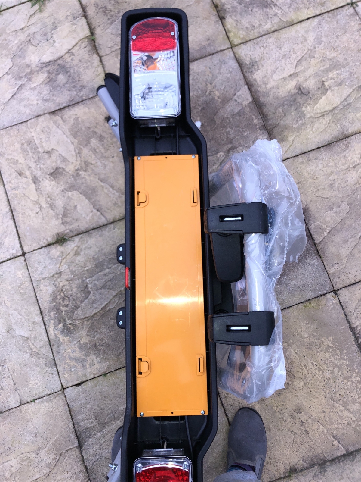 Witter ZX302 2 Bike Towbar Mounted Cycle Carrier NEW & UNUSED FULLY