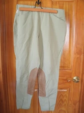 Vtg Tailored Sportsman Women's 32R Green/Beige Side Zipper Breeches Jodhpurs USA