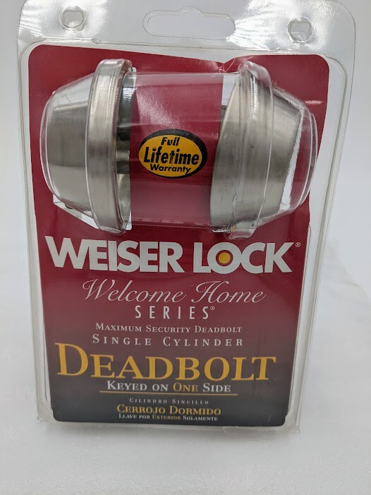 Weiser Lock Series Single Cylinder Deadbolt Keyed Alike key on