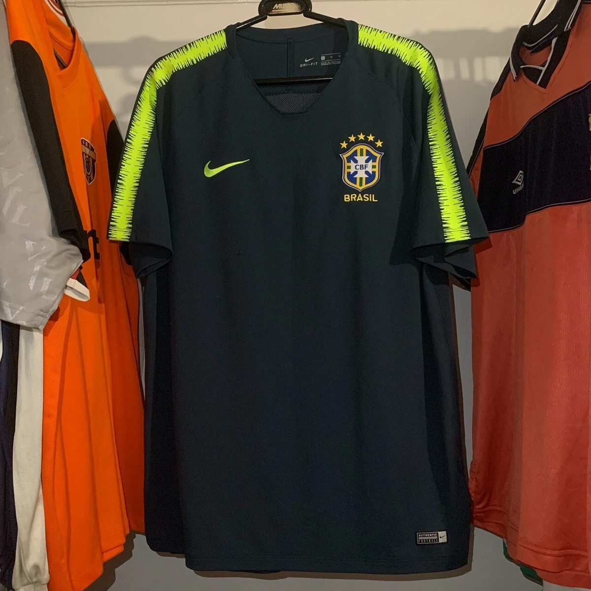 Mens Brazil 2018/20 Nike Football Training Shirt Green XL 893278 454