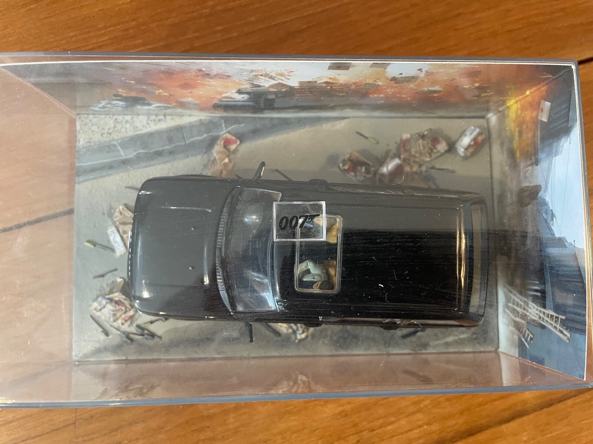 JAMES BOND 007 #34 - RANGE ROVER - TOMORROW NEVER DIES - 1/43 BOITE