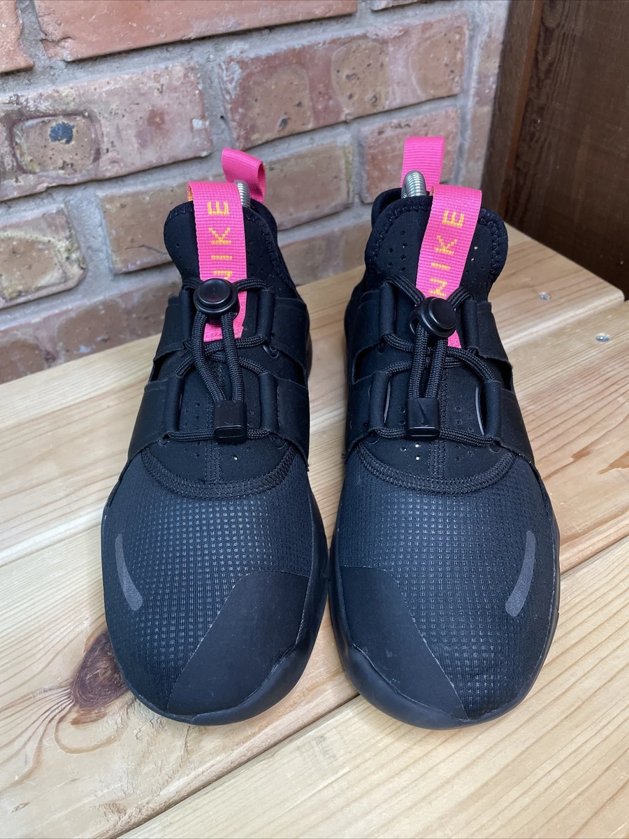 Free rn commuter 2018 university red men's running shoe top