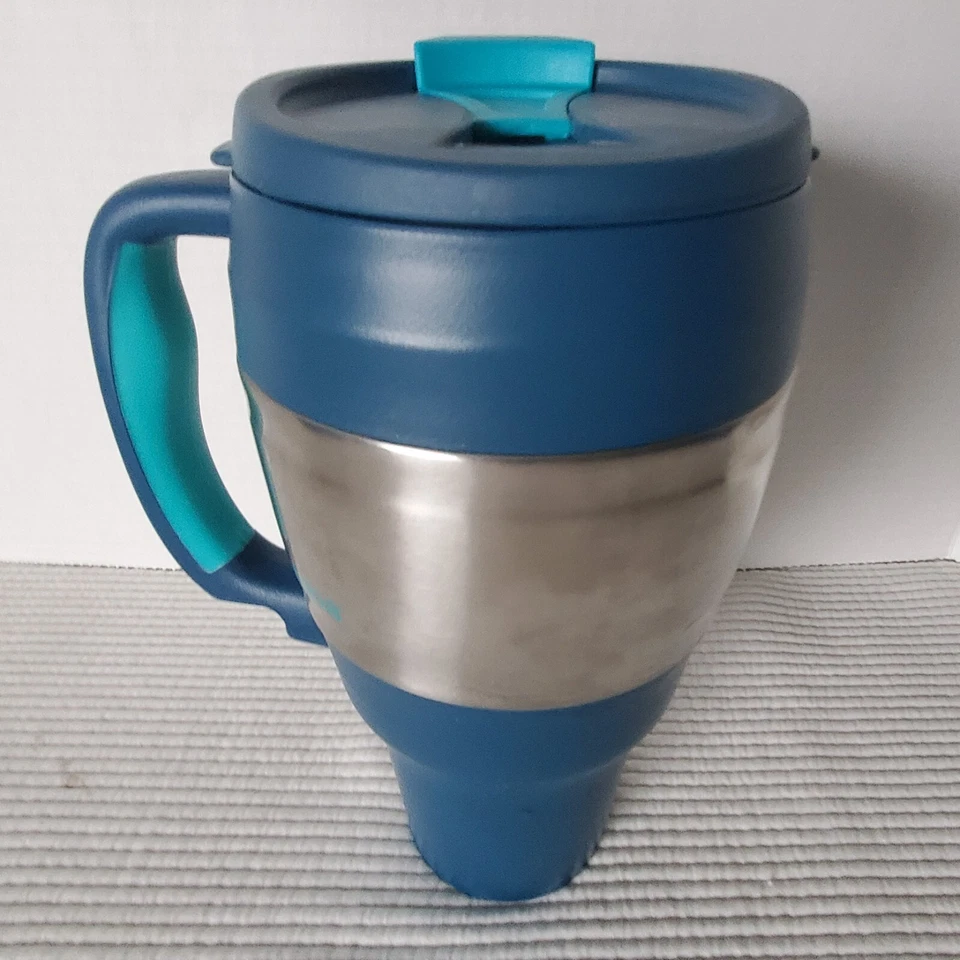 Taza de viaje Bubba Keg 34 oz para llevar azul marino aislada tapa abatible grande café caliente Foto 4 de 4