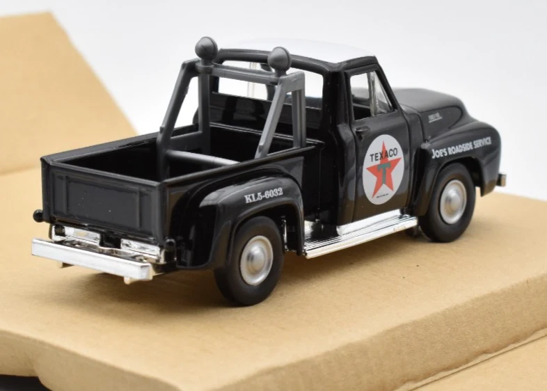 Matchbox Collectibles Yesteryear 1953 Ford F100 Pickup Truck Texaco. 783340. MoY - Immagine 3 di 4