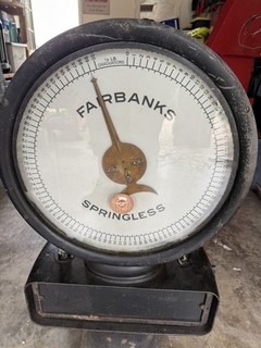 Vintage 1920’s Fairbanks springless 100LB Cast Iron Platform Store Scale Black