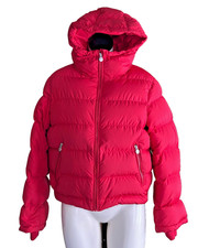 Piumino $590 Perfect Moment, svasato polare. Donna grande. Rosso intenso. Usato in ottime condizioni