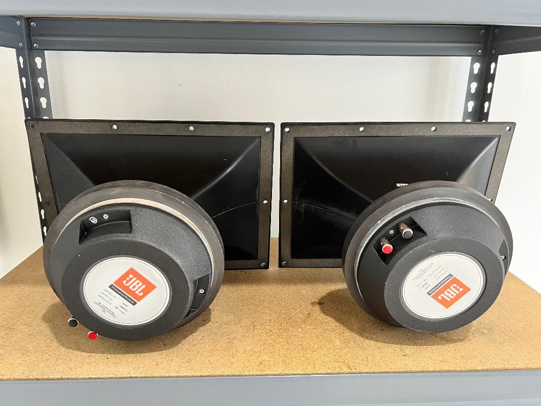 JBL 2447J Driver on 2381 Horn Pristine cosmetic & Perfect working