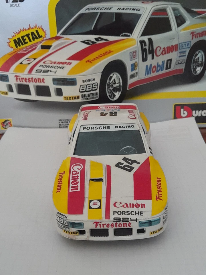 Burago Die-cast Metal kit - Porsche 924 turbo - scala 1/25 (cod. 5199) - Immagine 3 di 4