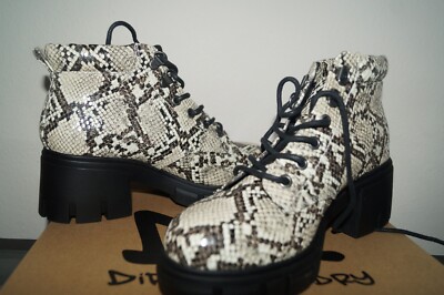Women bootie in black and creamy color, featured 2 inches chunky block heel, new