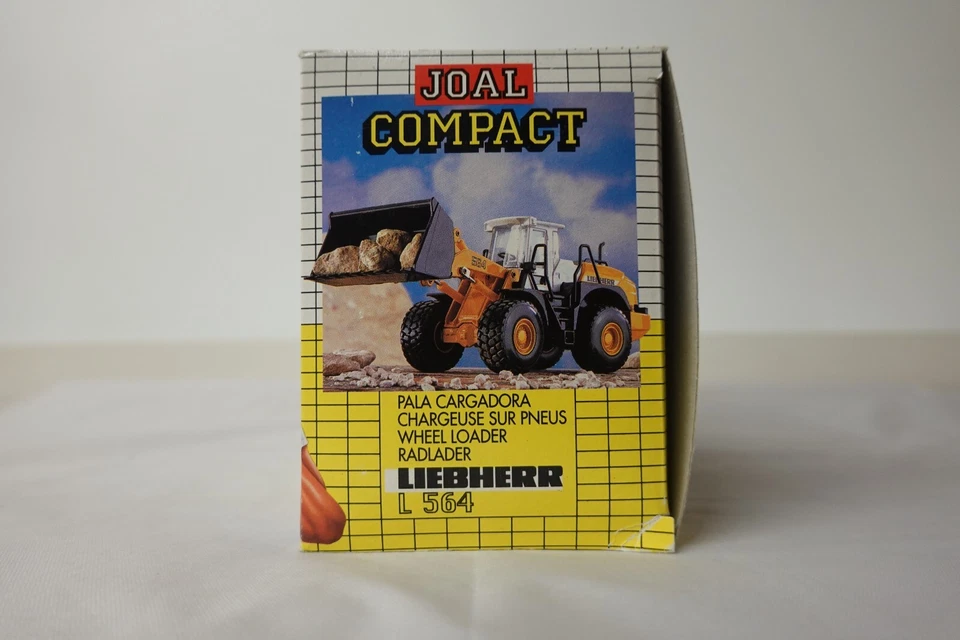 JOAL 263 Liebherr L 564 Wheel Loader with White Cab 1:50 Scale - Image 4 of 4