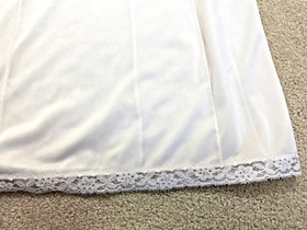 2 VTG Olga & Wandermaid 1980s Full Slip Black White Lace 34 A Antron Nylon