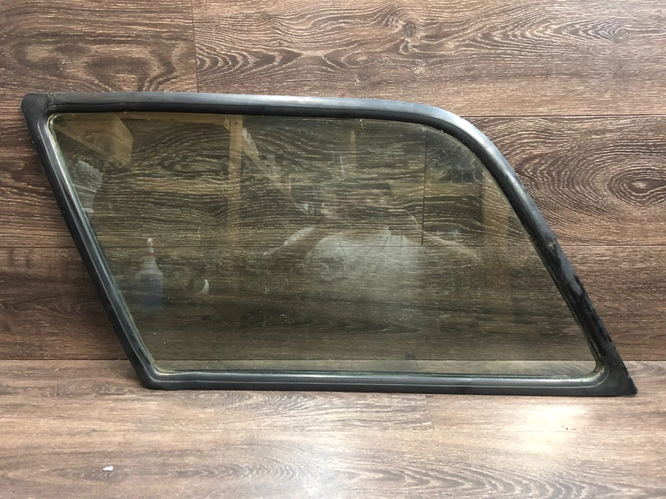 Ford Escort, Mercury Lynx Wagon: 1981, 1982, 1983 - 1990, cuarto izquierdo de cristal Foto 2 de 4