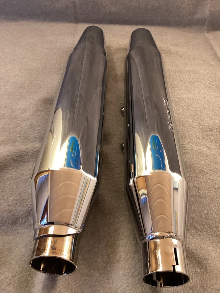 Silenciador silenciador original Harley Davidson Softail Deluxe FLSTN e4 - Imagen 3 de 4