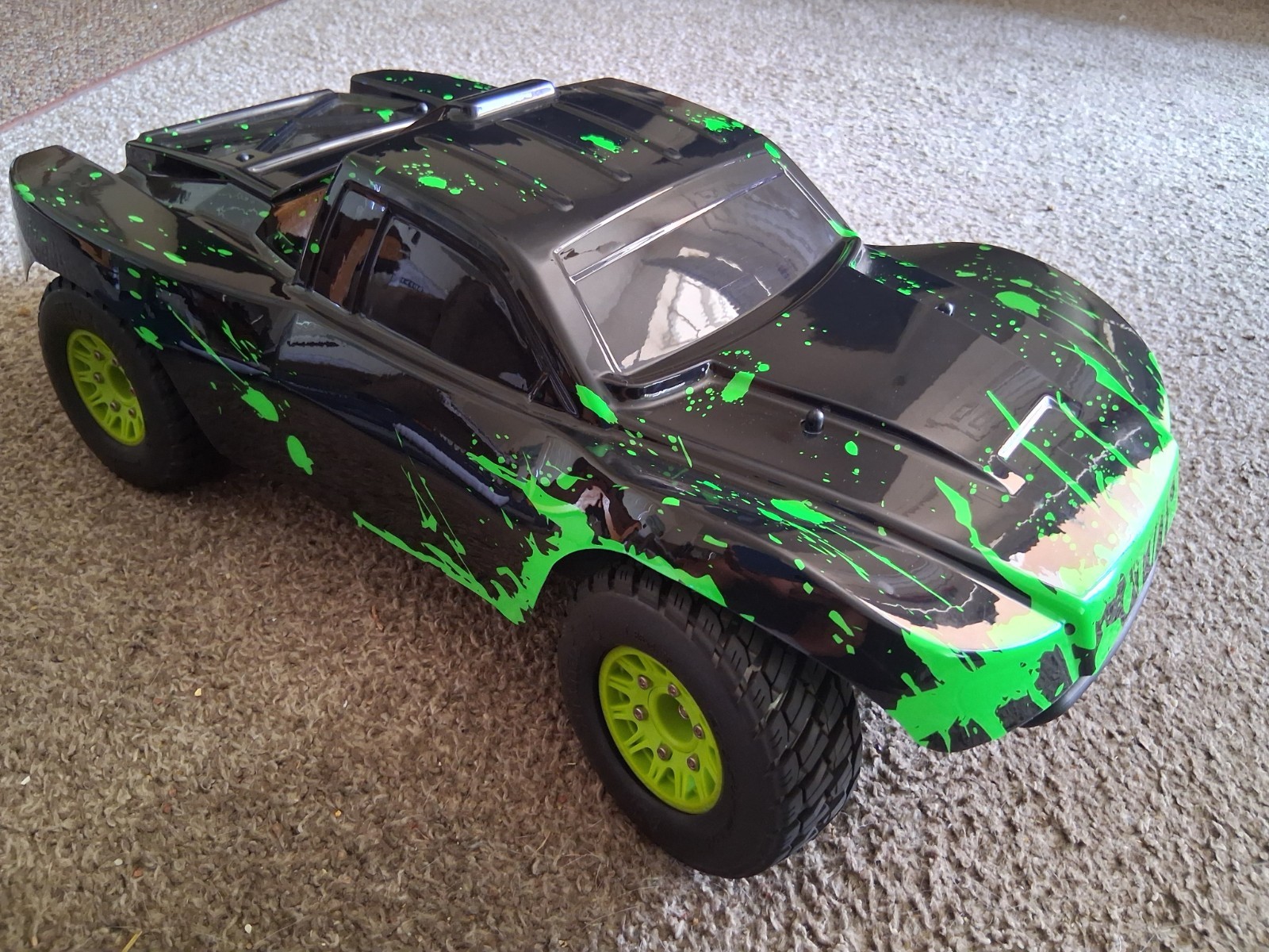 Armma Senton Brushless 4X4 Rc Truck 1/10 Scale