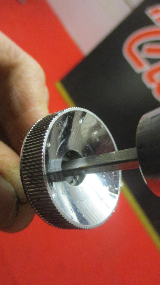 Oldsmobile Cutlass 442 Supreme 1966 1967 interruptor bisel tuerca Foto 4 de 4