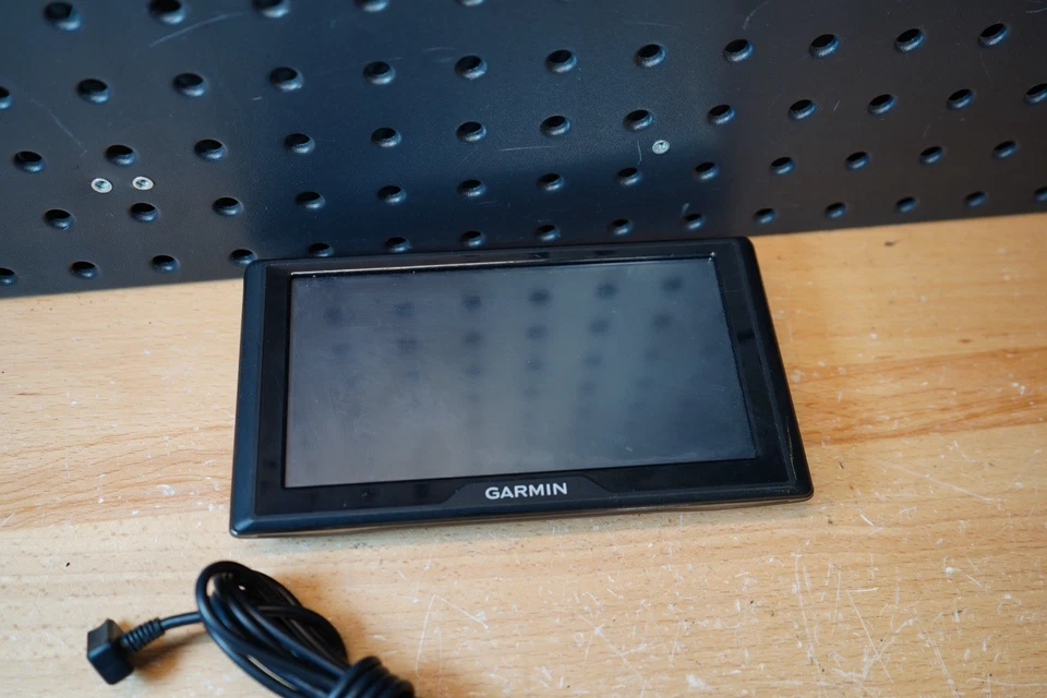 (G) Garmin Drive 61 LM  Life Time Maps GPS Navigator Touchscreen - Image 2 of 3