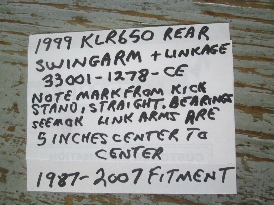 1999  Kawasaki KLR650 rear swingarm , 33001-1278-CE , 1987 - 2007 Foto 4 de 4