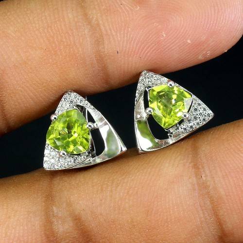 Summer 925 Silver Earrings Trilliant Peridot 7mm Natural Gemstone Jewelry - Picture 2 of 9